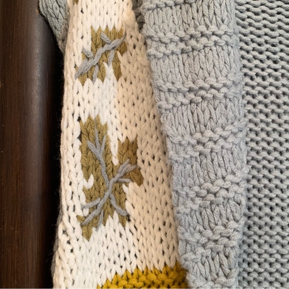 *NWT* Vertigo Long Cardigan Sweater - Picture 5 of 13